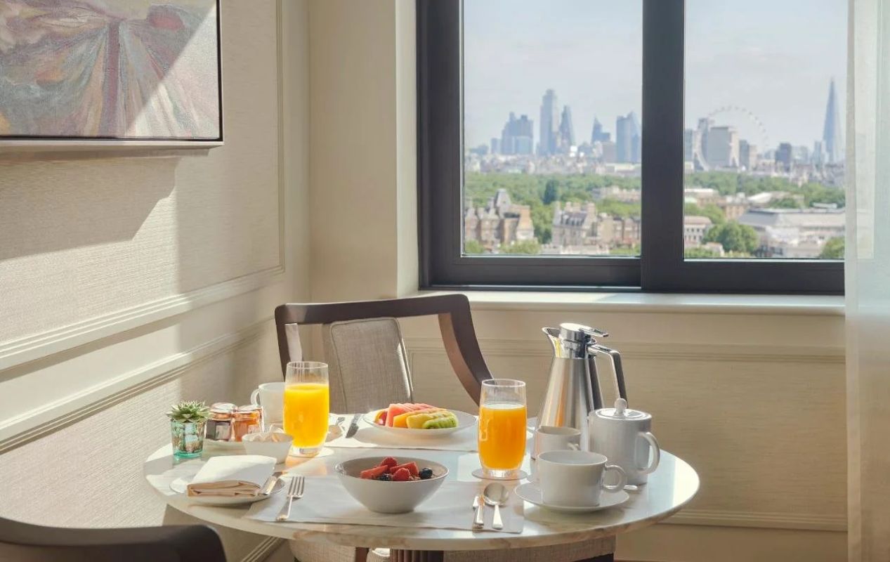 Best Hotels for First‑Timers